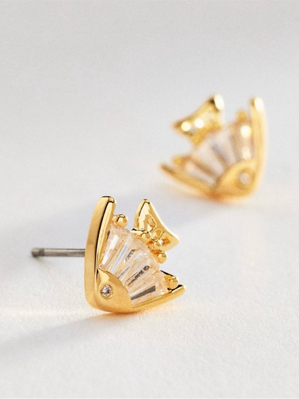 Anthropologie summer icon crystal fish post earring
